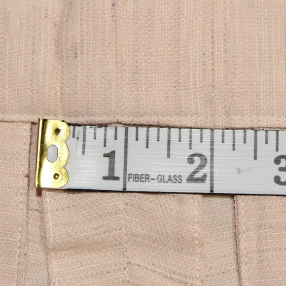 Italo Ferretti NWT Chino / Bermuda Shorts Size L Light Orange Cotton & Linen